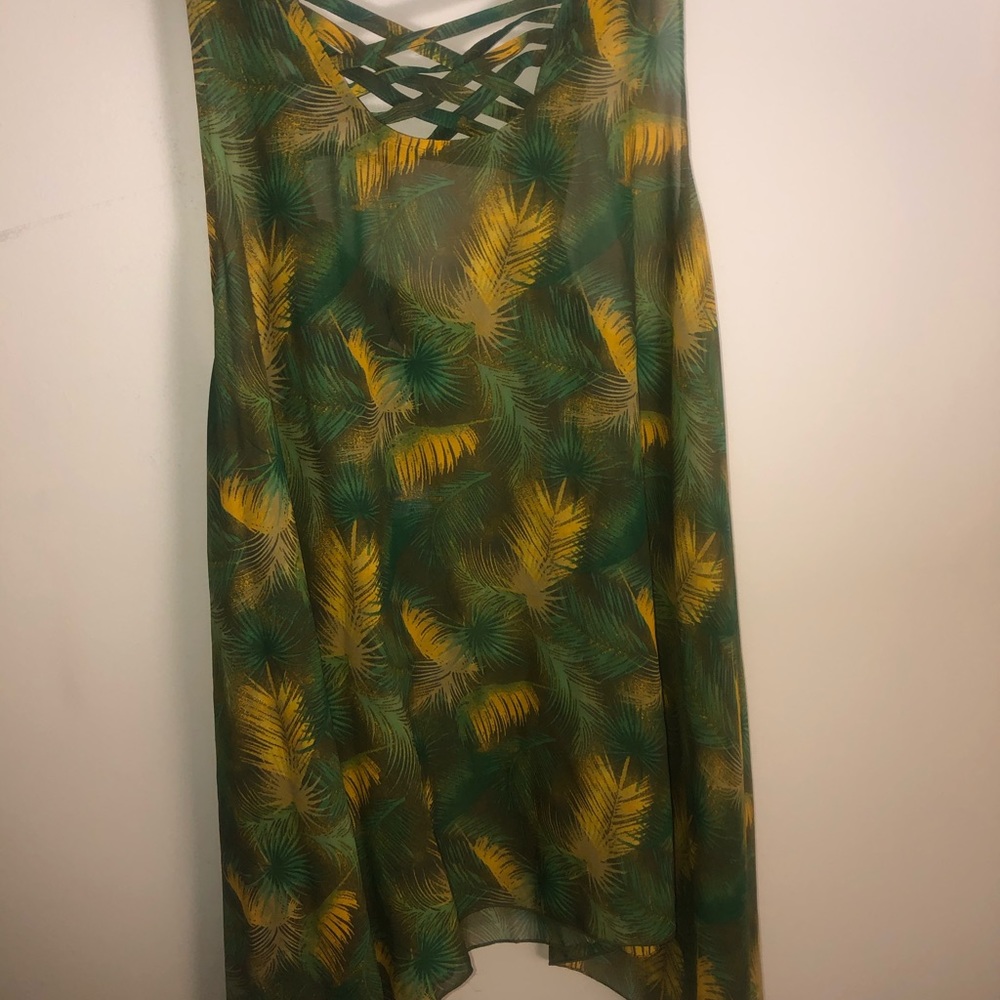Ashley Stewart Shark Tale Top Size 26/28